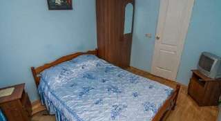Гостиница На Декабристов 149а Лоо Двухместный номер с 1 кроватью или 2 отдельными кроватями-1
